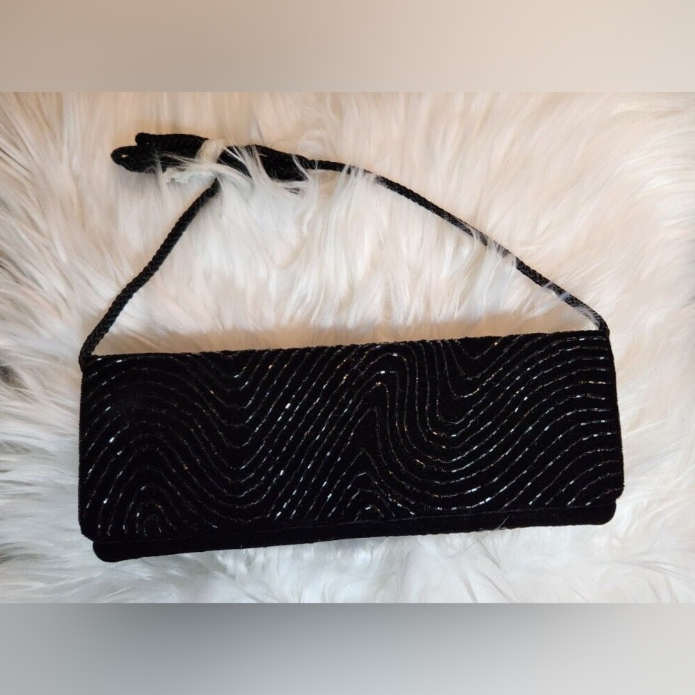 La Regale Beaded Clutch with shoulder strap